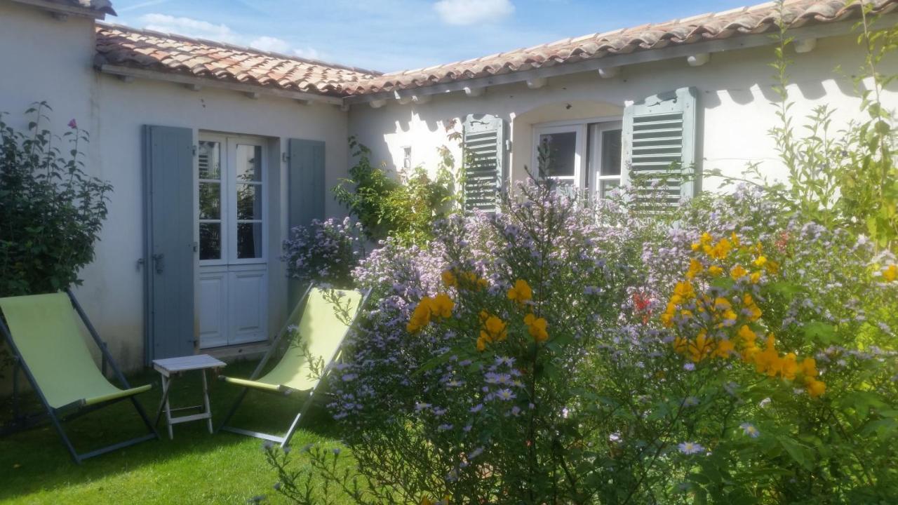 La Passerose 3 Pieces Avec Jardin Au Calme,A 300M De La Plage, Bed and Breakfast La Couarde-sur-Mer Εξωτερικό φωτογραφία